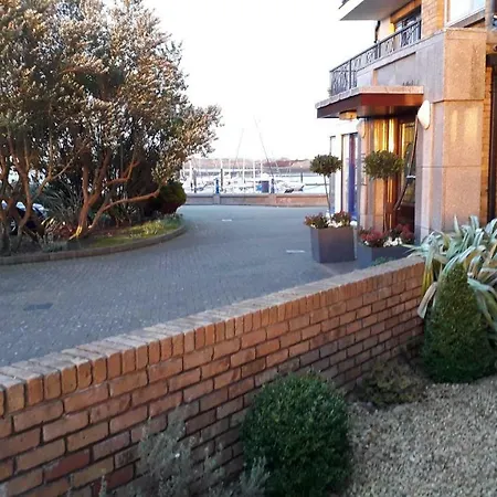 392 Block 21c Marina Village *