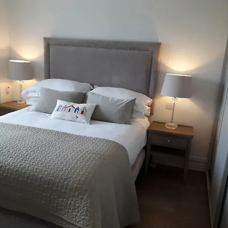 392 Block 21c Marina Village Appartement
