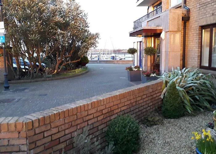 392 Block 21c Marina Village *